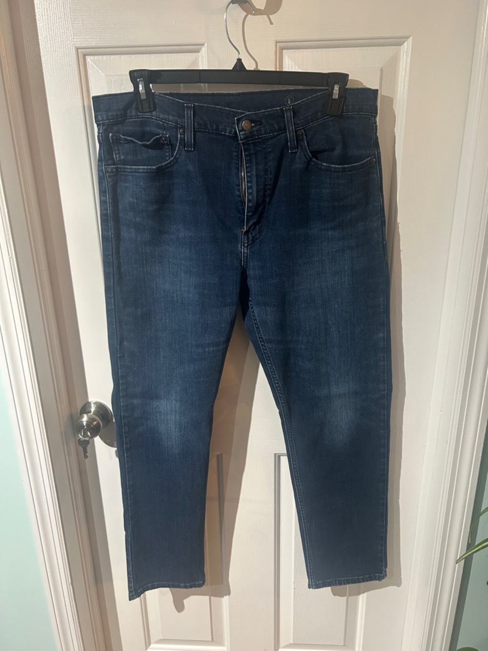 Levi's Men's Dark Blue Straight Jeans